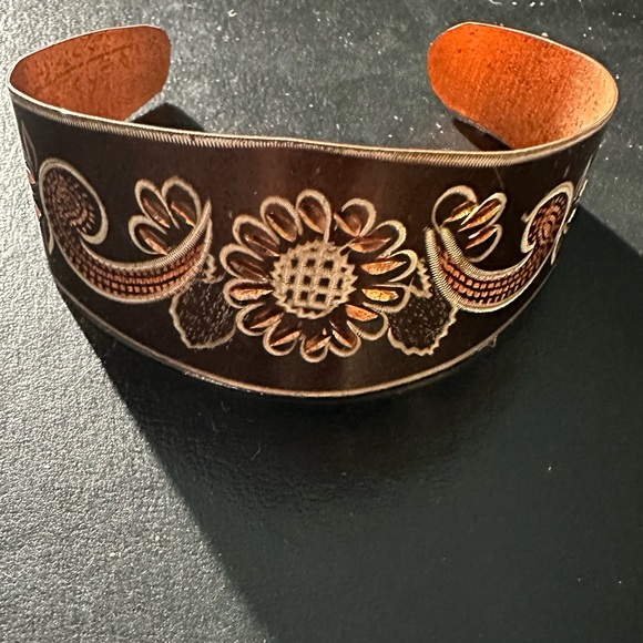 Vintage Painted Copper Bracelet - Picture 4 of 8